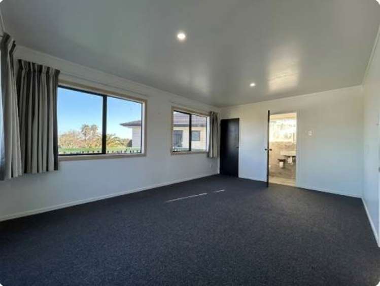 581 Massey Road Mangere_4