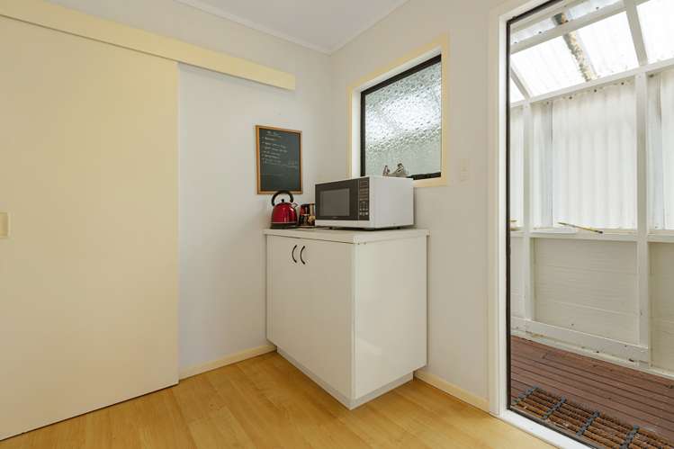 22 Stratford Drive Cable Bay_26