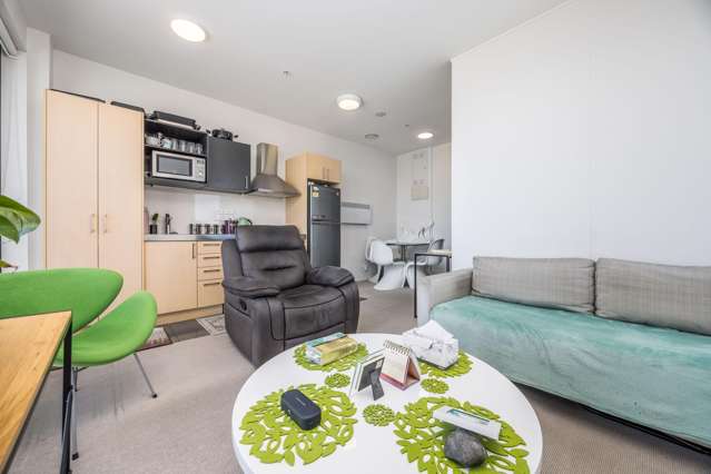 813/17 Putney Way Manukau_1