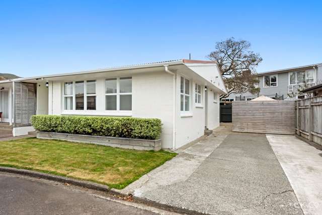 1/1 Saulbrey Grove Woburn_1