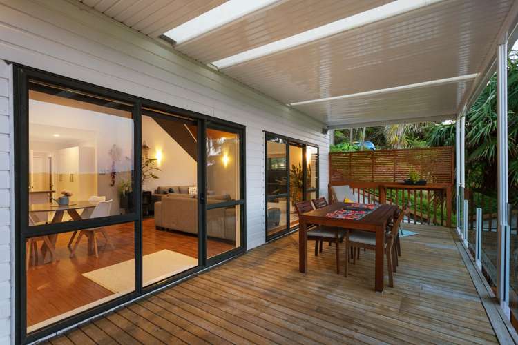 428 Huia Road Laingholm_25