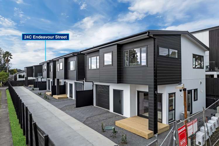 24C Endeavour Street Blockhouse Bay_16