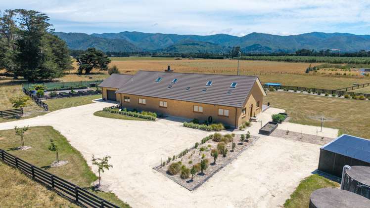 69 Longwood East Road South Featherston_25