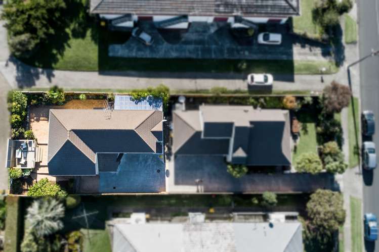 2/10 East Coast Road Milford_9