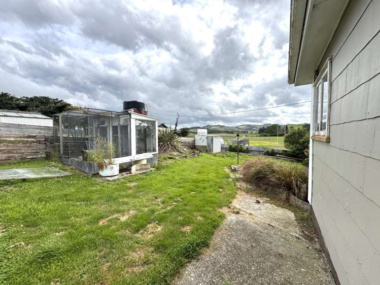 9 Cargill Street Owaka_22