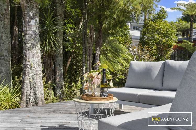 33 Lookout Drive Laingholm_29