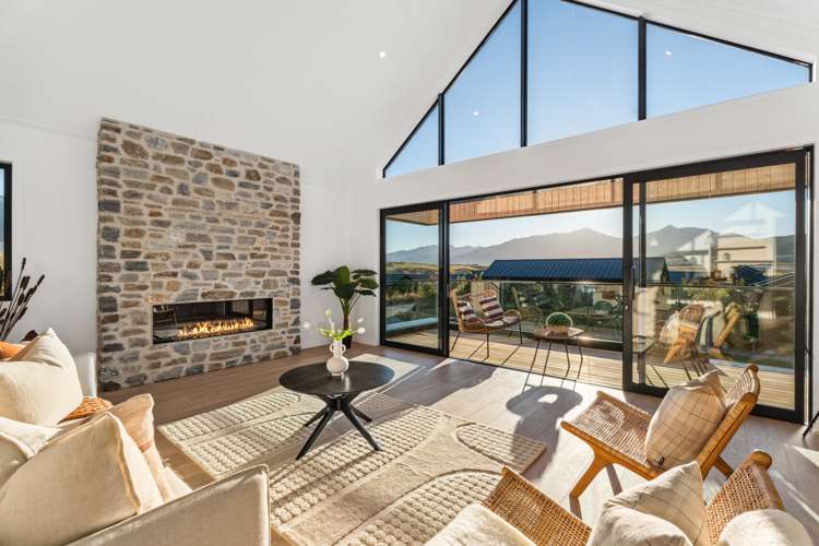27 McAdam Drive_0