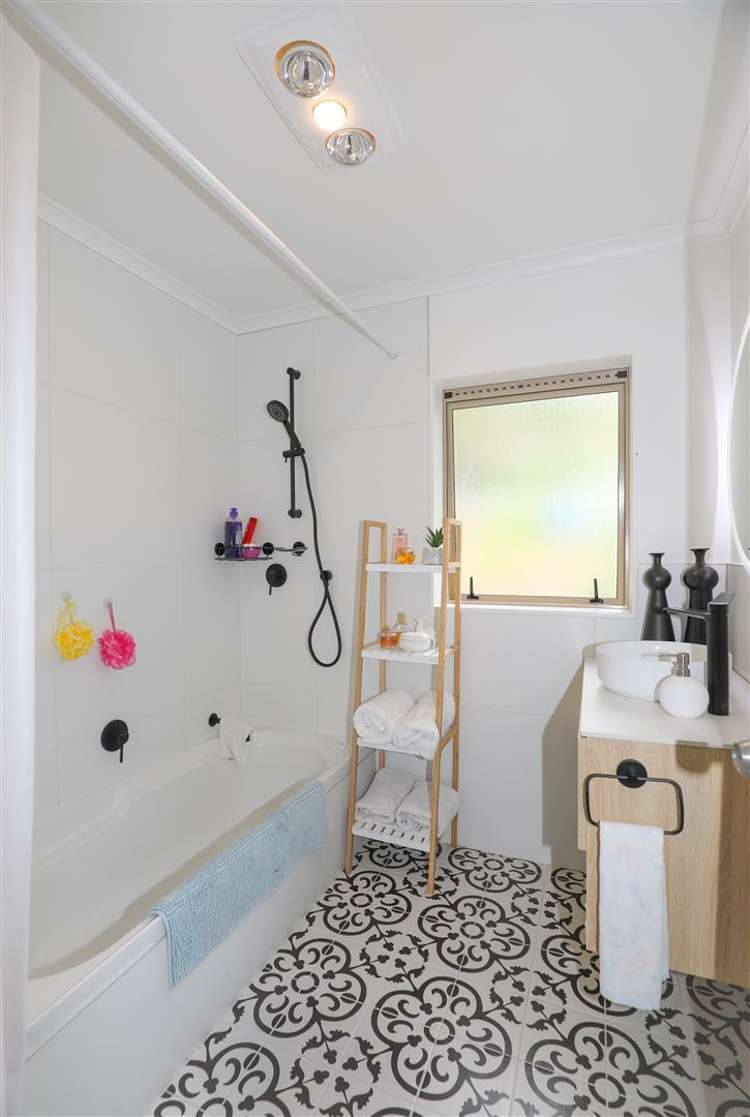 9 Totara Terrace Huntly_14