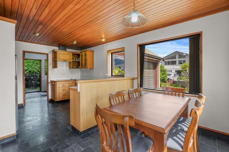 4 Four Views Avenue Kelvin Heights_5