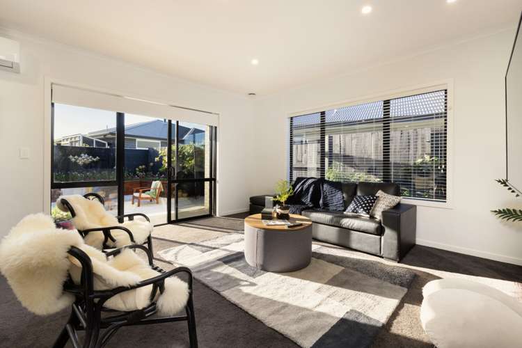 34 Kahuparere Crescent Pyes Pa_2