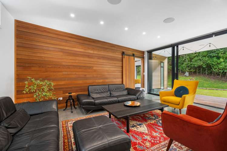 7 Edgewater Place Matapouri_15