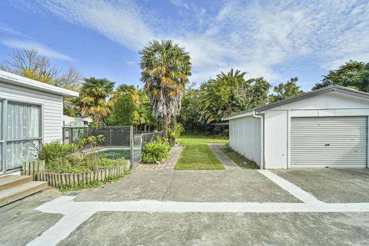 225 Grove Road_0
