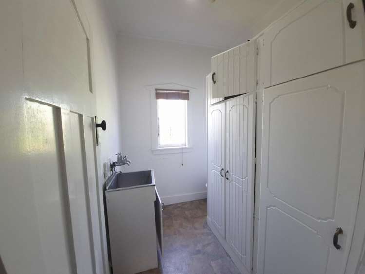 3199 Great North Road New Lynn_7