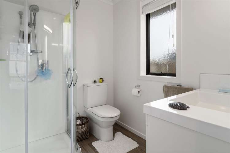 191 Ballintoy Park Drive Welcome Bay_9