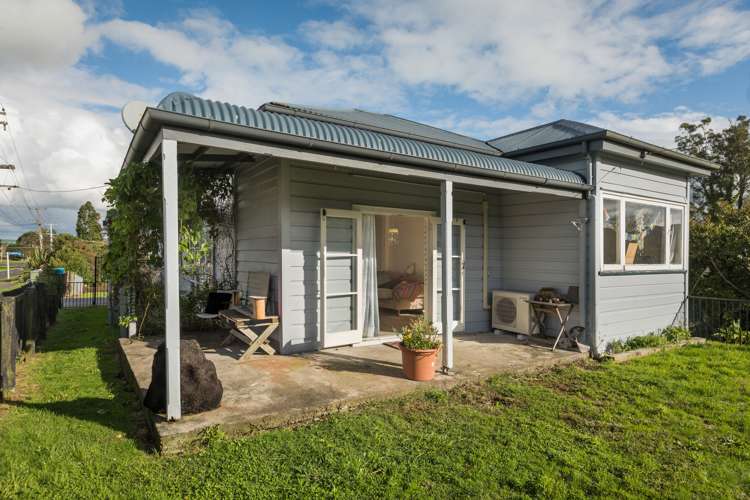 26 Silverton Road Waihi_3