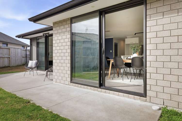 85 Hills View Drive Papamoa_12