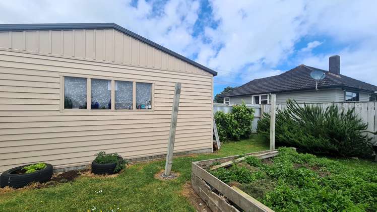 52 Ihaia Road Opunake_21