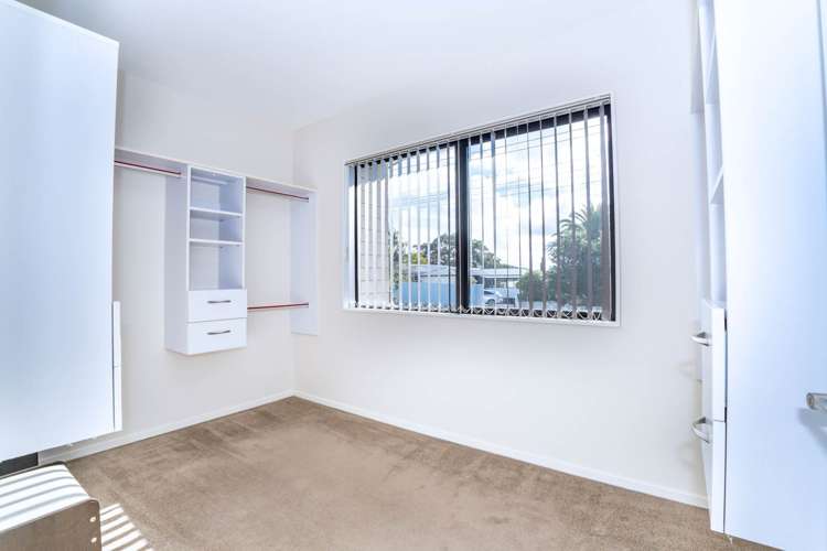 232 Sturges Road Henderson_17