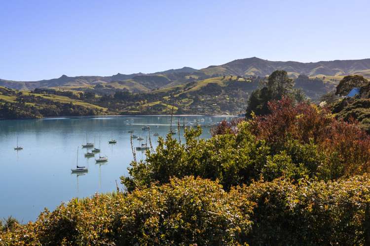 217 Beach Road Akaroa_31