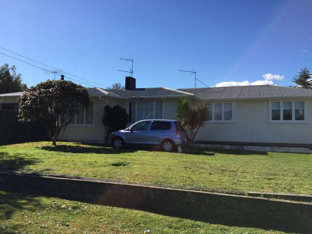 16 Rollerson Street Papakura_4