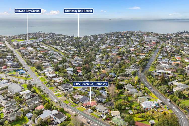 685 Beach Road Rothesay Bay_16