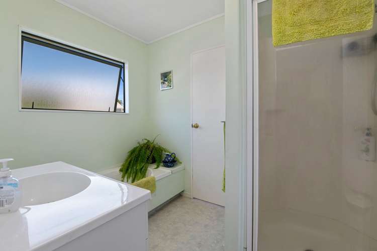 6a Neil Road Fairy Springs_11