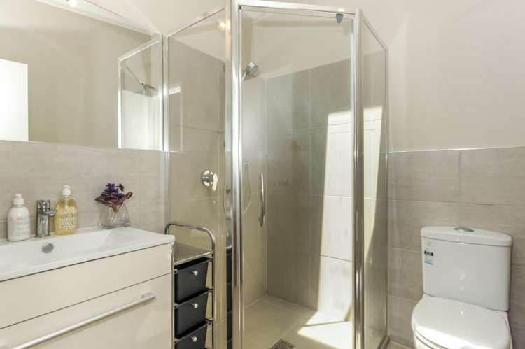 2/51 Empire Road Epsom_8