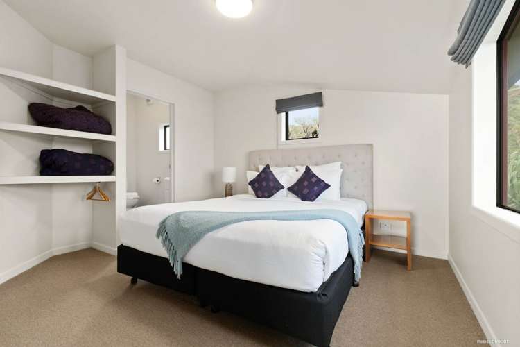 12/685 Karioitahi Road_4