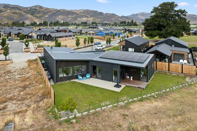 93 Magnum Drive Cromwell_26