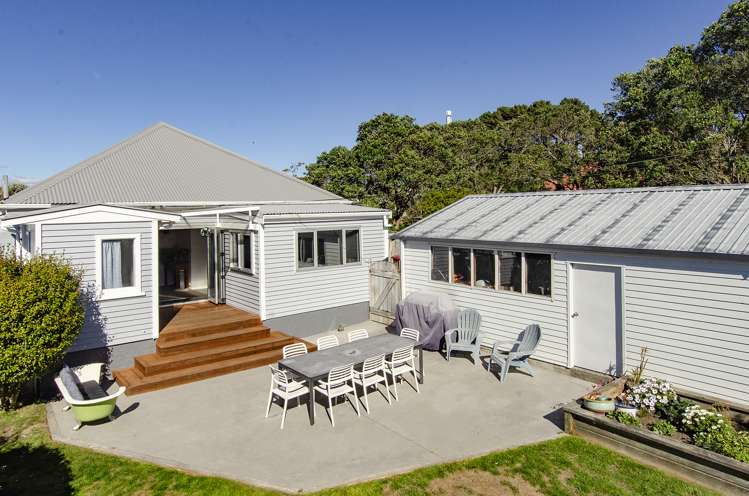 2 Atua Street Johnsonville_17