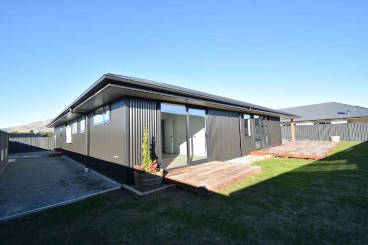 9 Canal Place Twizel_15