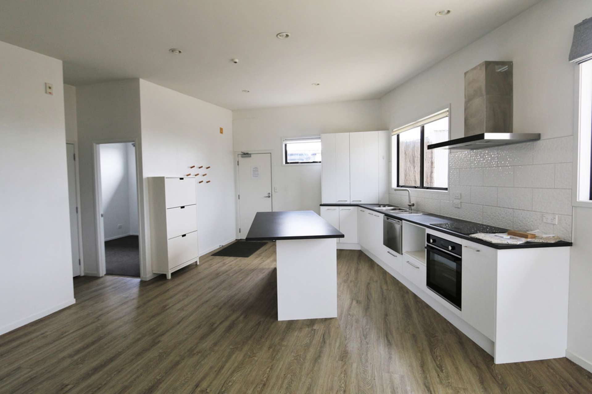 4a/21 Saint Jude Street Avondale_0