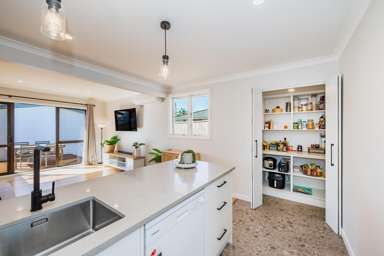 42 Donovan Road_4