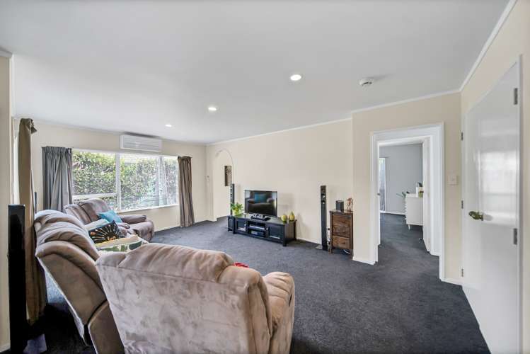 10 Settlers Cove Manurewa_5