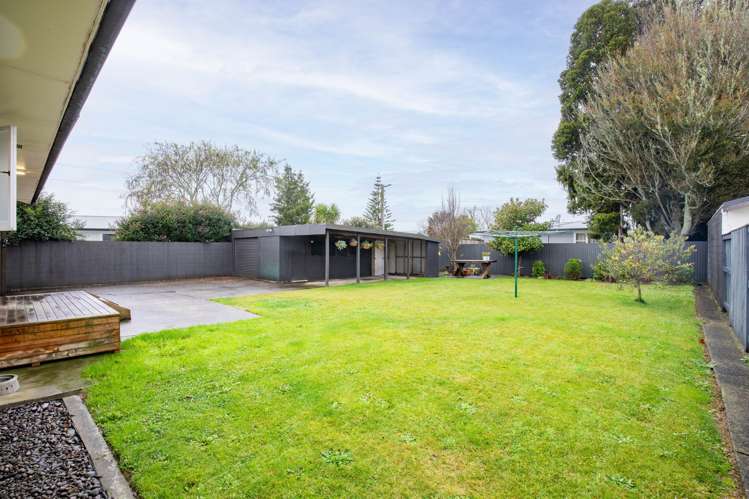 6 Colstone Street Glenview_22