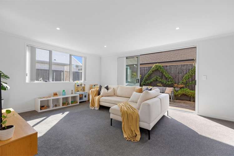 20 Sable Lane Pyes Pa_16