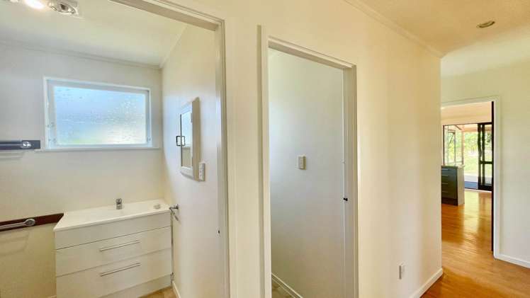 5 Arosa Place Forrest Hill_17