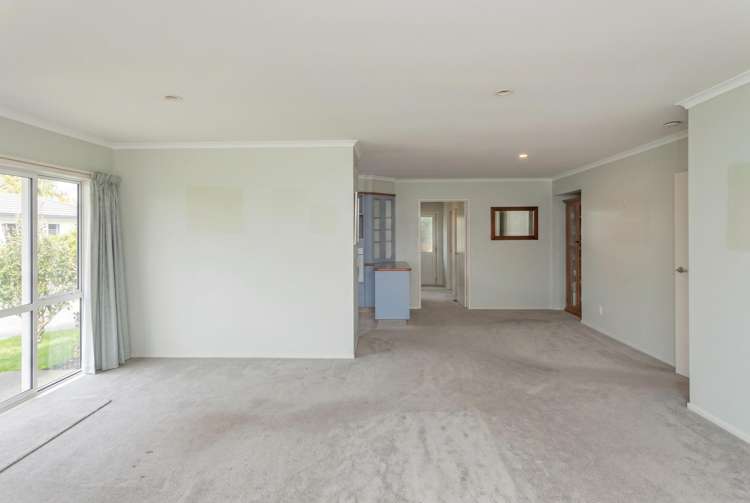 17/690 Gladstone Road_2