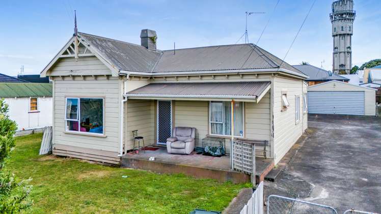 49 Collins Street Hawera_26