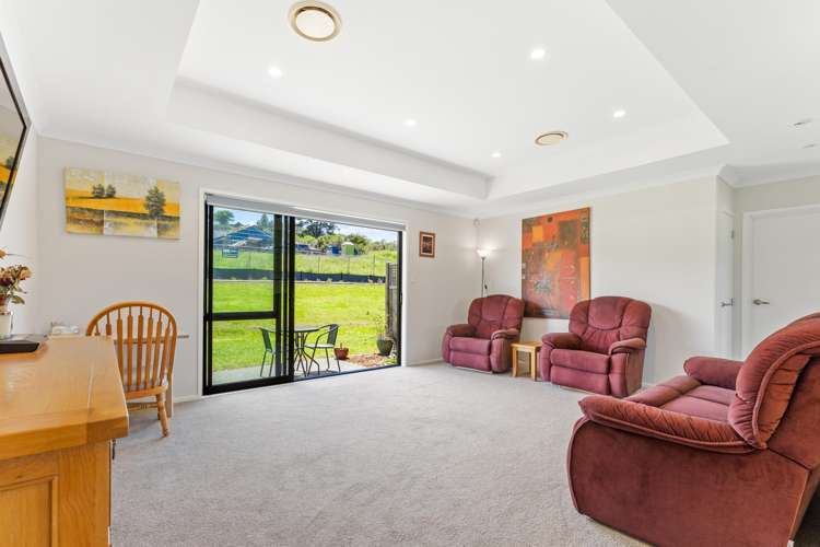 13 & 13a Te Awa Place Red Beach_20