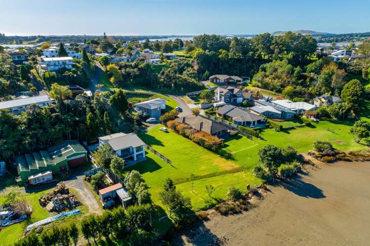 14 Ebbtide Way Maungatapu_4