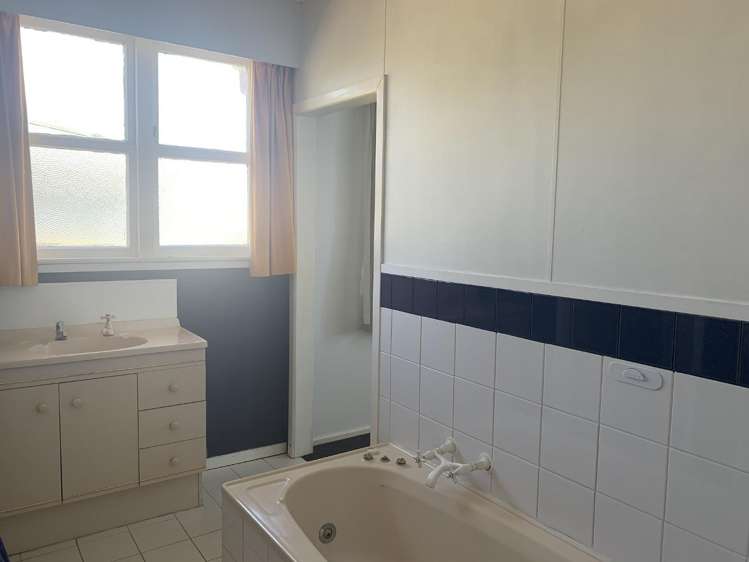 14 Ruapehu Street 1200_8