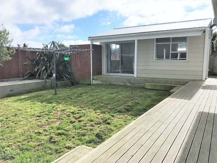 18 Morning View Titahi Bay_15