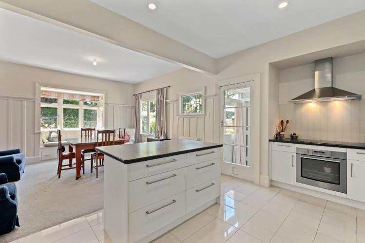 31 Aynsley Terrace Hillsborough_16