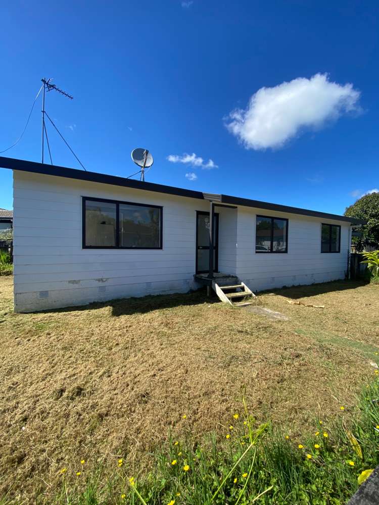 1/26 Karepo Crescent Ranui_2