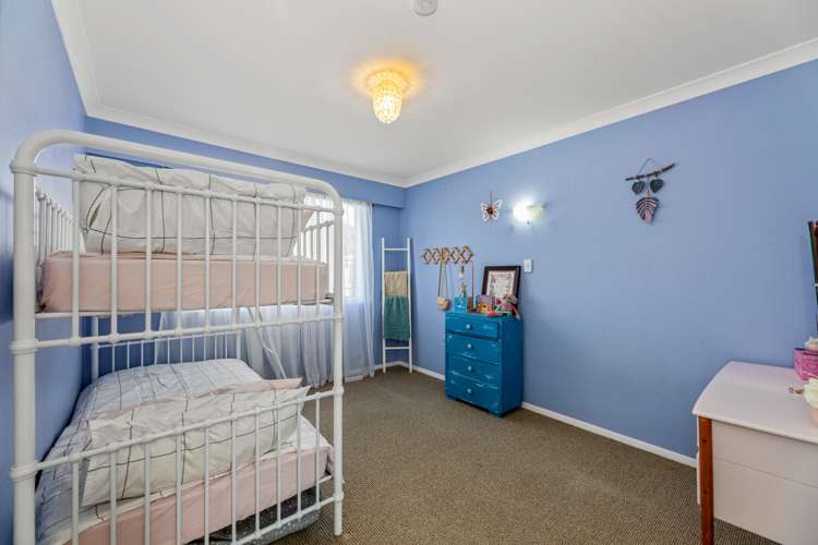 13 Faulkland Drive Witherlea_12