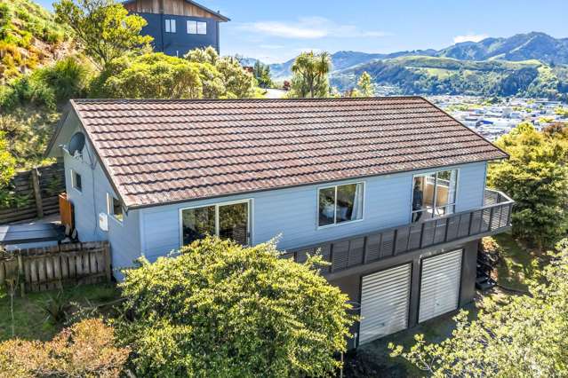 Privacy, Sun and Views Above the Valley