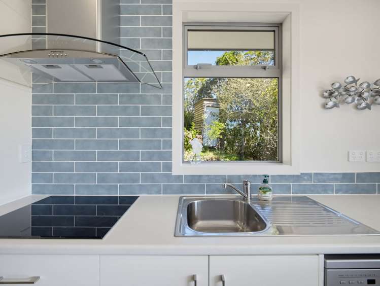 40 Gosling grove Turangi_9
