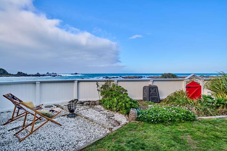 336 The Esplanade Island Bay_22