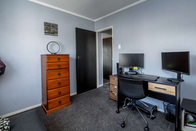 1b Wakelin Street Carterton_25